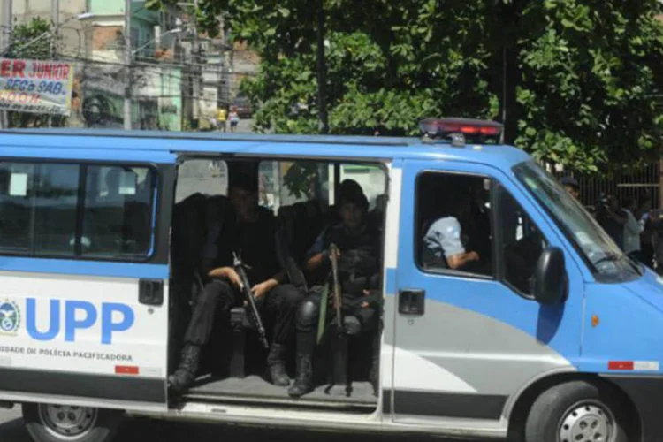 Reforço policial na Vila Cruzeiro: o tenente Acácio estava na Polícia Militar há pouco mais de três anos, e era lotado na UPP Vila Cruzeiro há três meses (Tânia Rego/Agência Brasil)