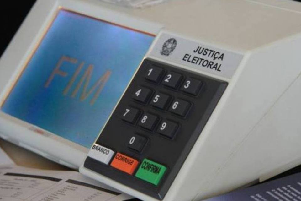 Curitiba usará impressão digital nas eleições de 2012