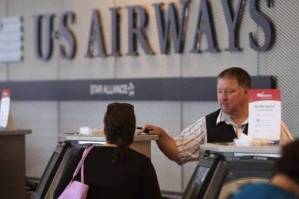 US Airways e United Airlines negociam fusão, diz jornal