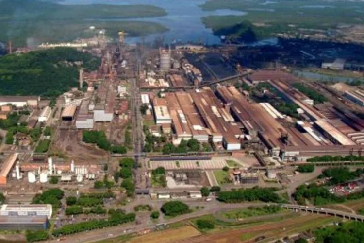 
	Usina de Cubat&atilde;o, da Usiminas: os italianos querem ficar com parte da empresa
 (.)