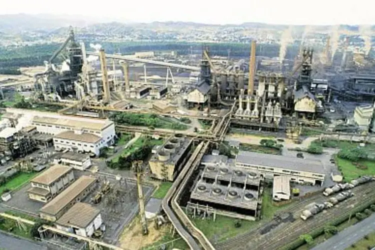 Usiminas: a produção de chapas grossas será ampliada em 450 mil toneladas/ano na usina de Ipatinga (.)