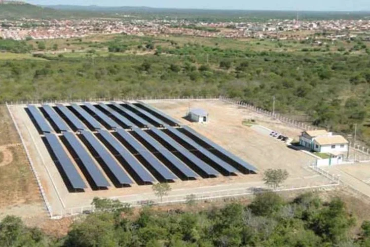 
	Usina da MPX no Cear&aacute;: no total, a empresa aumenta seu capital em R$ 800 milh&otilde;es com a venda das novas a&ccedil;&otilde;es
 (Divulgação)