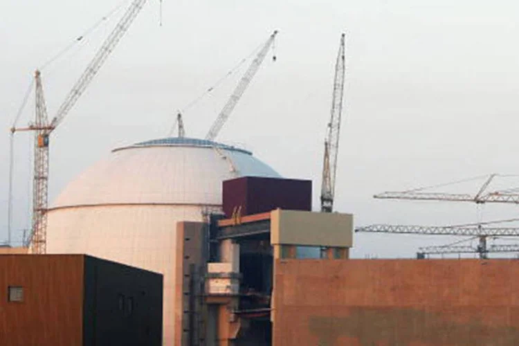 A primeira e única usina nuclear iraniana, a de Bushehr: Bushehr, cuja construção se prolongou durante décadas devido à oposição ocidental, passou a funcionar em agosto de 2010. (GettyImages)