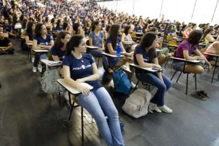 
	Na Escola Polit&eacute;cnica, que oferece cursos de Engenharia, a rotina acad&ecirc;mica praticamente n&atilde;o sofreu altera&ccedil;&otilde;es por causa da paralisa&ccedil;&atilde;o
 (Marcos Santos/USP Imagens/Divulgação)