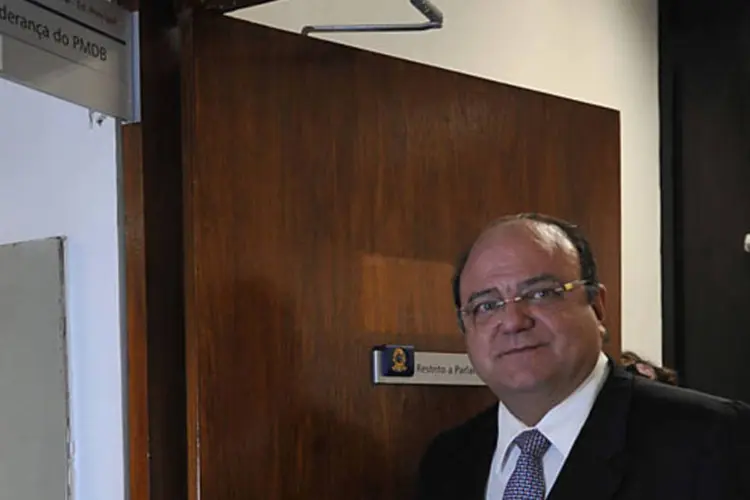 
	Deputado C&acirc;ndido Vacarezza dise que n&atilde;o contratar&aacute; advogado para defend&ecirc;-lo em caso da Petrobras
 (Antonio Cruz/ABr)