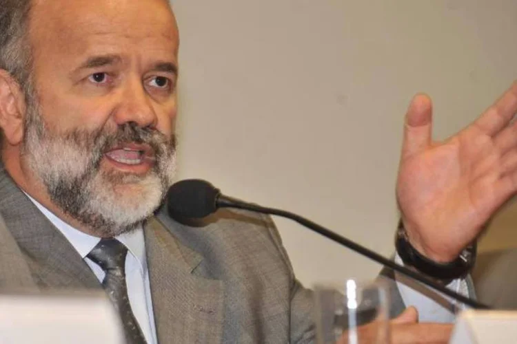 
	Vaccari: defesa afirma que o tesoureiro do PT n&atilde;o participou de nenhum esquema para arrecada&ccedil;&atilde;o de propina para o partido
 (Roosewelt Pinheiro/Agência Brasil)
