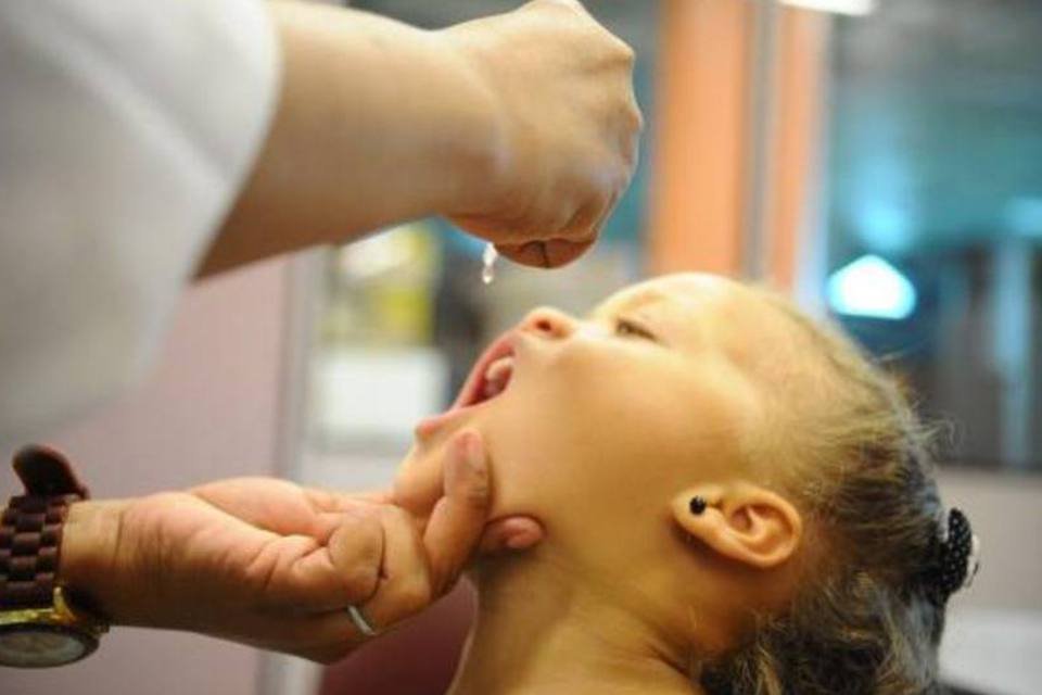 Campanha de vacinação contra paralisia infantil termina hoje