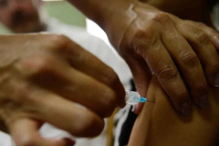 
	Vacina&ccedil;&atilde;o contra HPV: nesta sexta, secretaria emitiu nota reiterando que o imunizante &eacute; seguro e recomendado pela Organiza&ccedil;&atilde;o Mundial da Sa&uacute;de (OMS)
 (Marcelo Camargo/Agência Brasil)