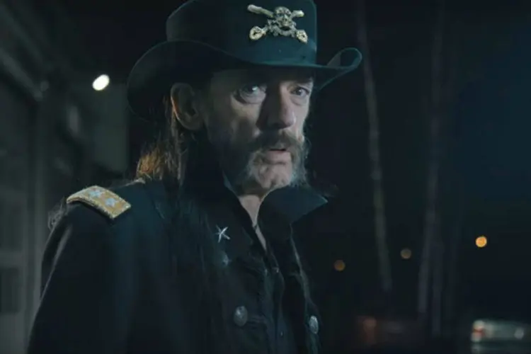 Comercial da Valio: gravação com Lemmy, do Motörhead, um mês antes de sua morte (Reprodução)