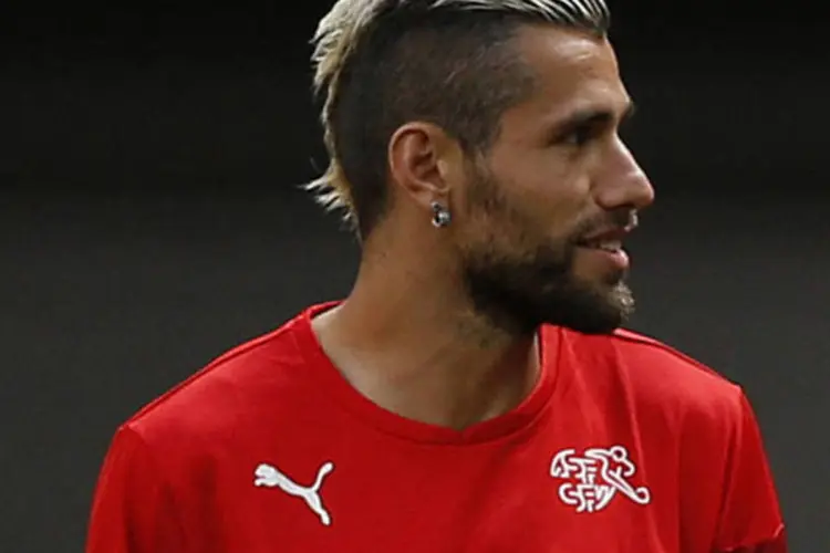 Jogador de futebol suíço Valon Behrami (Ueslei Marcelino / Reuters)