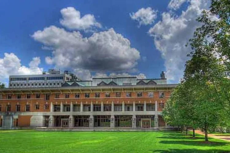 
	Diretor de admiss&atilde;o da Vanderbilt University &eacute; dos confirmados no evento de s&aacute;bado
 (Divulgação)