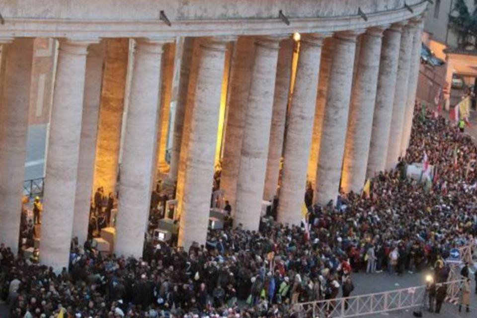 Mulheres reivindicam sacerdócio feminino no Vaticano