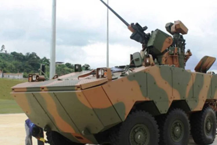 Iveco VBTP-MR Guarani: O projeto dos blindados foi feito em conjunto por técnicos do exército brasileiro e da empresa Iveco (Divulgação)