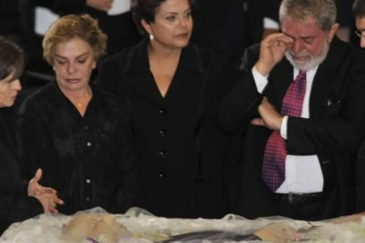 Dilma acompanhou, ao lado de Lula, o velório no Palácio do Planalto (José Cruz/ABr)