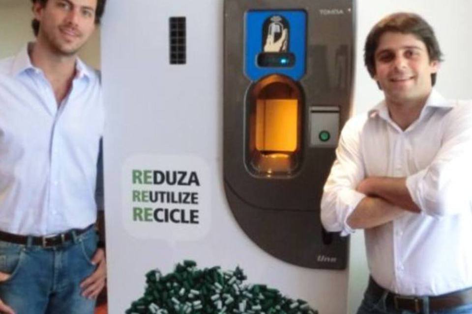 Empresários trazem “vending machine” que recicla ao Brasil