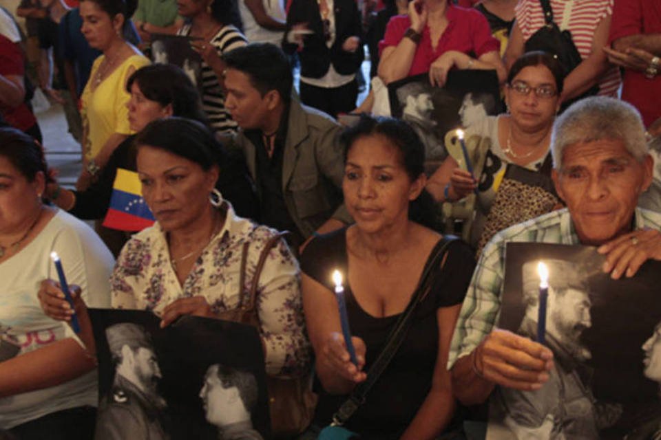 Venezuela tem protestos a favor e contra Chávez