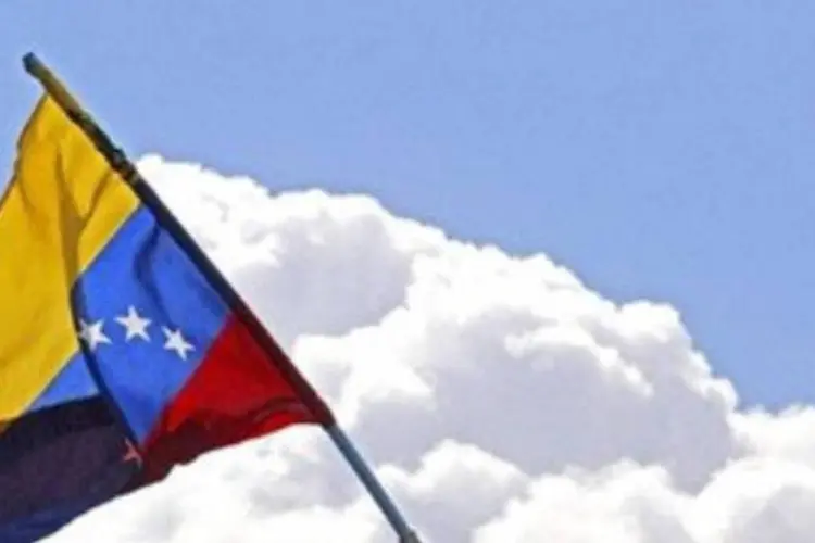 Bandeira da Venezuela (Arquivo)