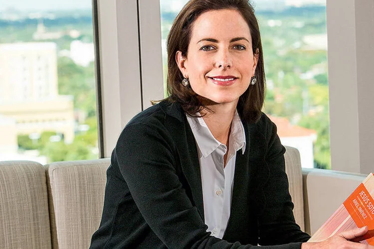 Adriana Cisneros: “Mesmo em crises profundas as pessoas vão para o trabalho, saem para comer, a vida continua” (Divulgação/Exame)