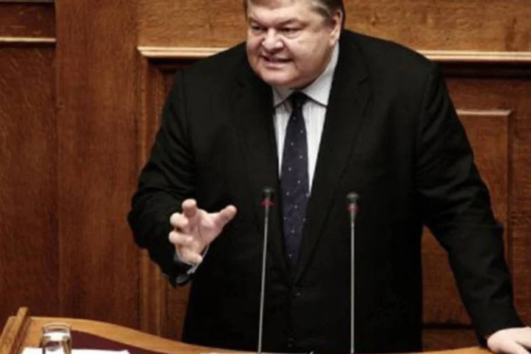 "Precisamos convencer esses países de que a Grécia pode permanecer na Eurozona", afirmou Venizelos
 (AFP)