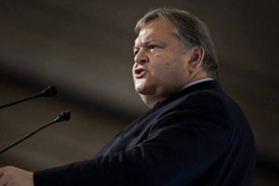 Venizelos vê necessidade de governo a favor da UE na Grécia