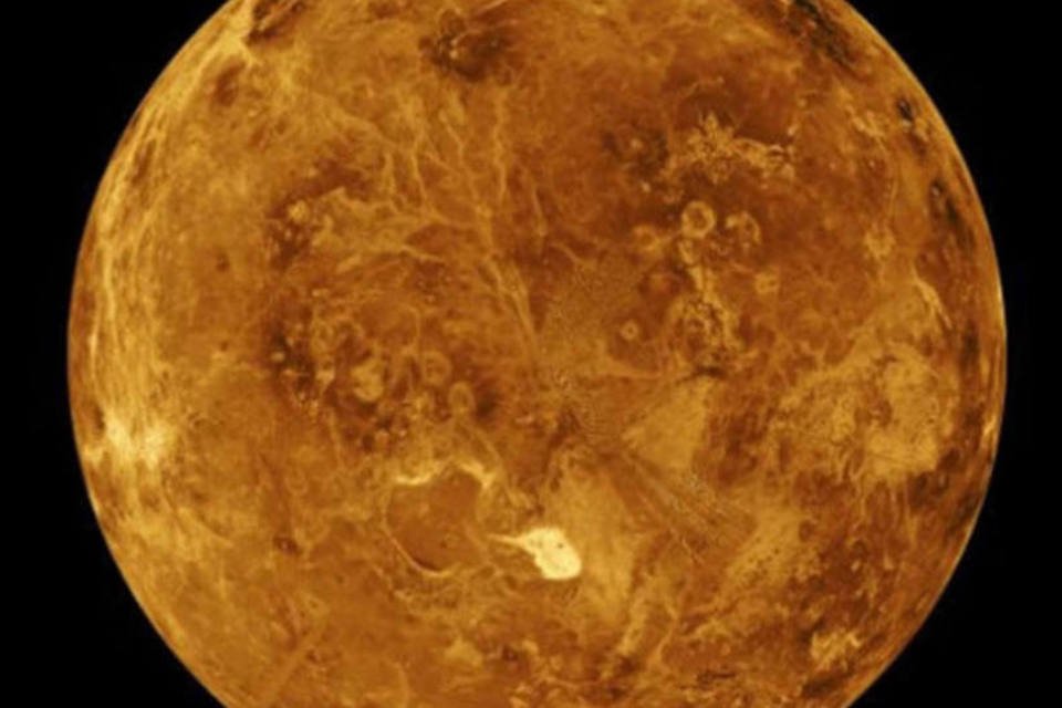 Cientistas descobrem anel de poeira na órbita de Vênus