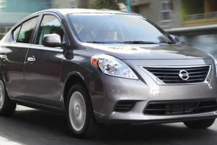 
	Nissan Versa: No Brasil o carro, em sua configura&ccedil;&atilde;o b&aacute;sica, tem pre&ccedil;o sugerido de R$ 35.890
 (Divulgação)
