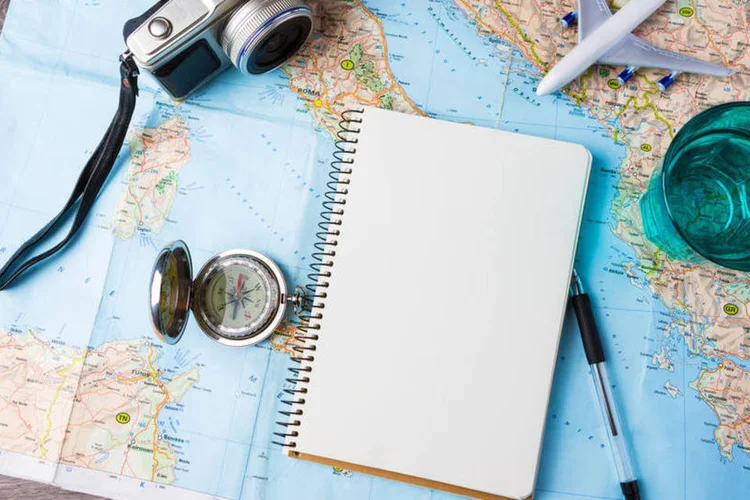 Viagem de avião (/Fly_dragonfly/Thinkstock)