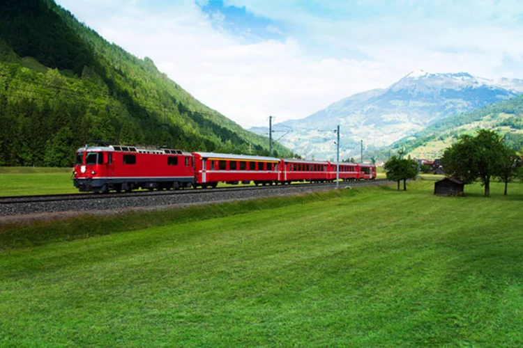 Viagem de trem (ThinkStock)
