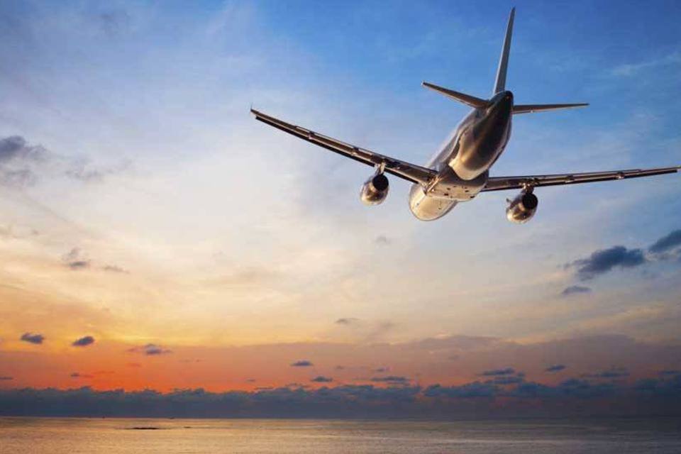 Com aumento do IOF, vai ficar mais caro viajar para o exterior?