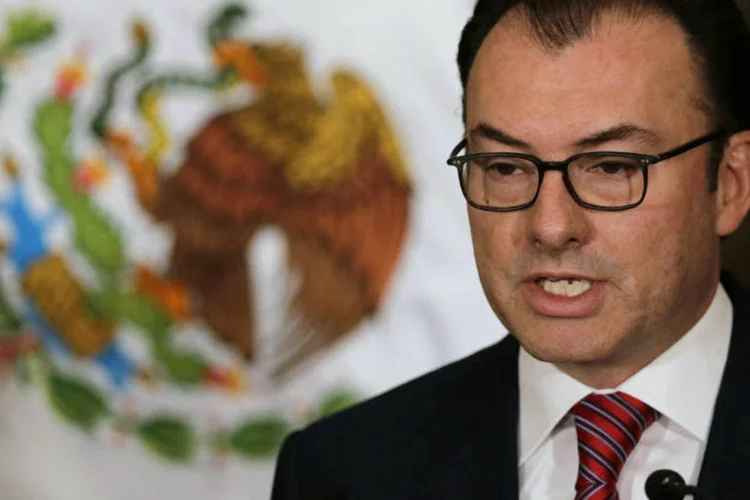 
	Luis Videgaray: &quot;Sob nenhuma circunst&acirc;ncia o M&eacute;xico ir&aacute; pagar pelo muro que o senhor Trump est&aacute; propondo&quot;, afirmou o ministro
 (Henry Romero/Reuters)