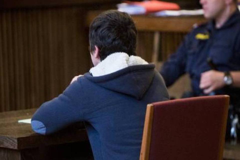 Jovem de 14 anos condenado na Áustria por planejar atentado