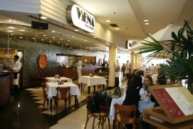 
	Restaurante Viena, em S&atilde;o Paulo, uma das marcas da IMC: empresa teve vendas mesmas lojas 8,3% maiores, a R$ 322,4 milh&otilde;es
 (Renan Rego)