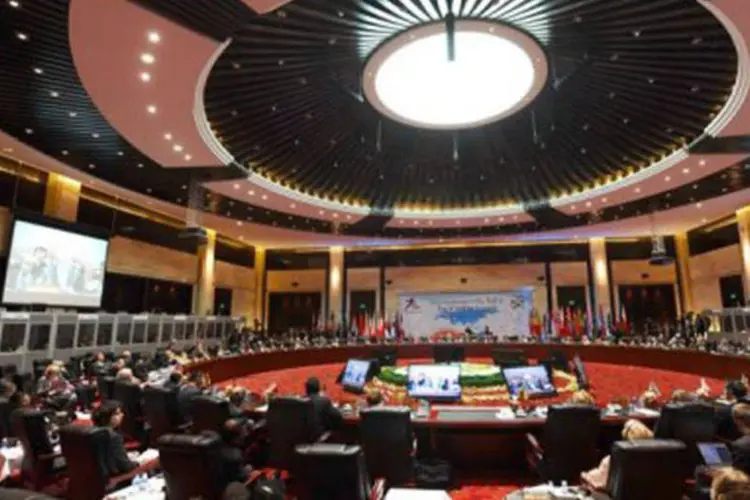 Cerimônia de encerramento do encontro entre dirigente europeus e asiáticos em Vientiane, Laos, em 6 de novembro
 (Hoang Dinh Nam/AFP)