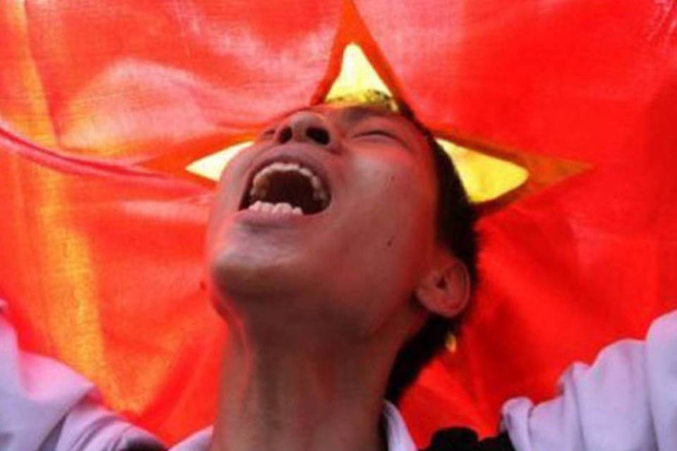 Vietnã executa manobras militares em clima de tensão com Pequim