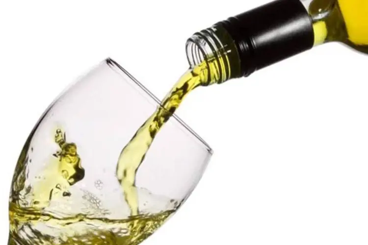 O consumo de vinho vem crescendo a um ritmo de 8% ao ano (HybridSys/stock.xchng)