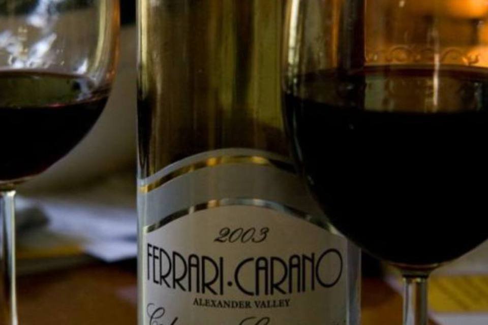 No levantamento, vinhos das marcas Cabernet Sauvignon e Merlot causaram dor em menos de 30% das vezes em que foram ingeridos (Wikimedia Commons)