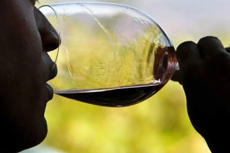 
	Plano chileno busca duplicar exporta&ccedil;&otilde;es de principais produtos ao Brasil, como o vinho
 (Getty Images)