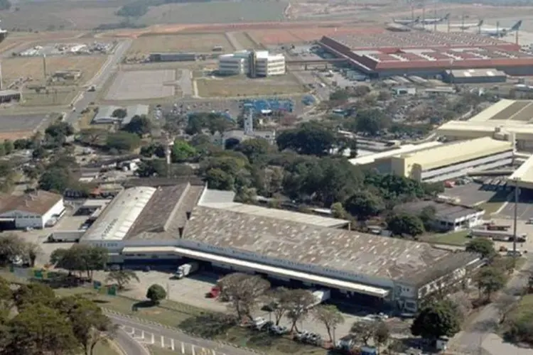 Neste ano, a Infraero leiloou três aeroportos para entregá-los à iniciativa privada: Guarulhos, em São Paulo, Viracopos, em Campinas (SP), e Juscelino Kubitschek, em Brasília (Divulgação)