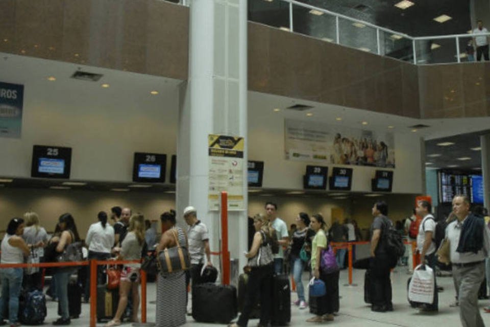 Acidente no aeroporto de Campinas mata operário e tem ferido
