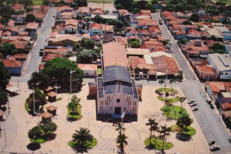 
	Itirapina: na cidade de 37 mil habitantes, h&aacute; cerca de 700 funcion&aacute;rios p&uacute;blicos
 (Divulgação/Câmara Municipal de Itirapina)