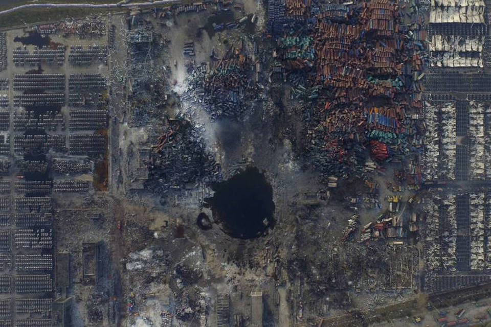 China retira 700 toneladas de água contaminada em Tianjin