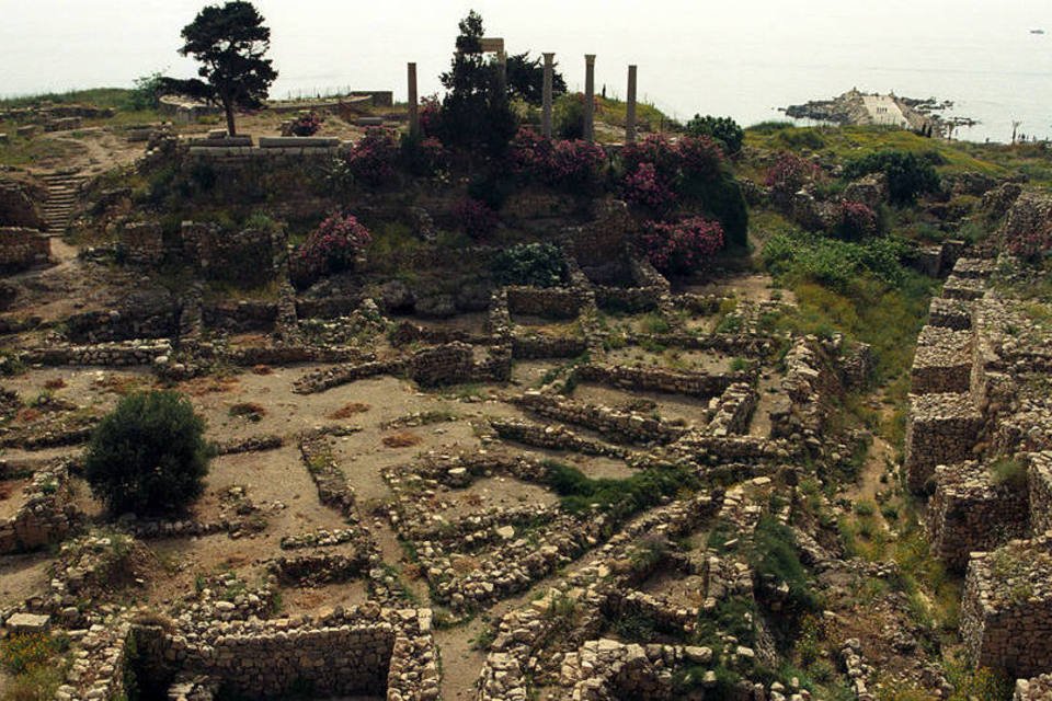 Sarcófagos romanos são encontrados na cidade de Byblos