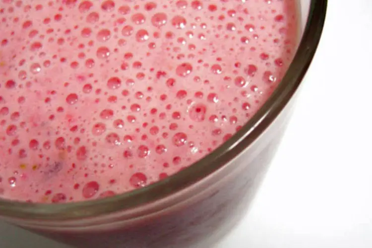 Vitamina: para reforçar a imunidade aposte no iogurte e nas frutas vermelhas (Stock Xchng)
