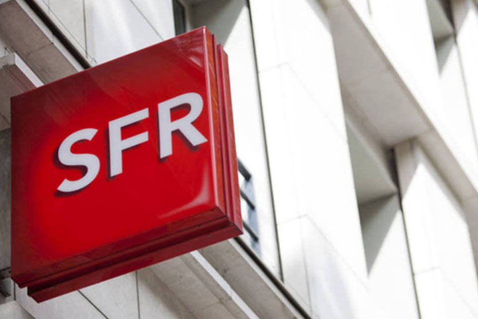 Bouygues amplia oferta por SFR e define taxa rescisória