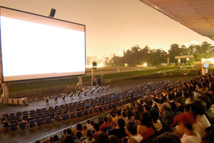 Clássicos, lançamentos e infantis na tela de projeção do Vivo Open Air São Paulo até 6/5
 (Divulgação)