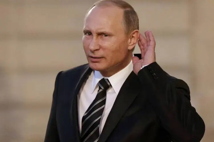 
	O presidente da R&uacute;ssia, Vladimir Putin: registramos (a patente de) um rem&eacute;dio contra o ebola
 (Philippe Wojazer/Reuters)