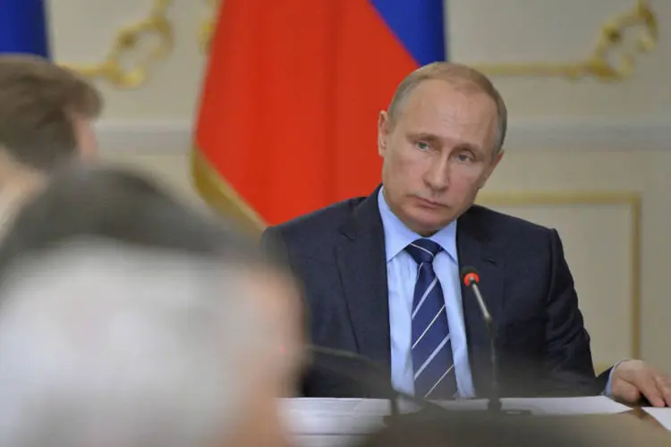 
	Vladimir Putin: &quot;Quero lembrar que esta n&atilde;o &eacute; a primeira situa&ccedil;&atilde;o deste tipo que vivemos&quot;
 (Alexei Druzhinin/RIA Novosti/Kremlin/Reuters)