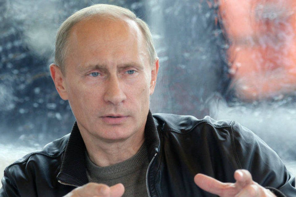 Putin cancela férias por causa de crise econômica na Rússia