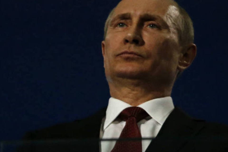 Sanções contra Rússia prejudicam mais UE e EUA, avisa Putin
