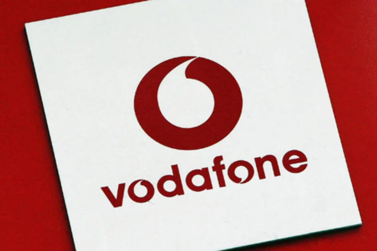 
	Vodafone: companhia disse em comunicado que seu chefe regional deixar&aacute; o posto em outubro
 (Scott Barbour/Getty Images)